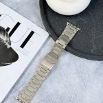 بند اپل واچ فلزی کلاسیک مدل سه ردیفه (کدw5079)